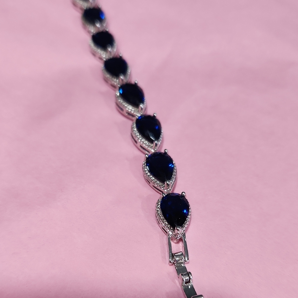 Blue and Silver Heart Pattern Bracelet